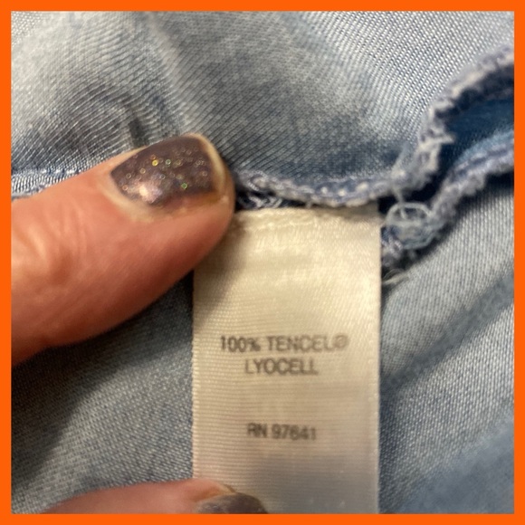 J. Jill Tencel/Lyocell Chambray Long Sleeve Top - Picture 6 of 7